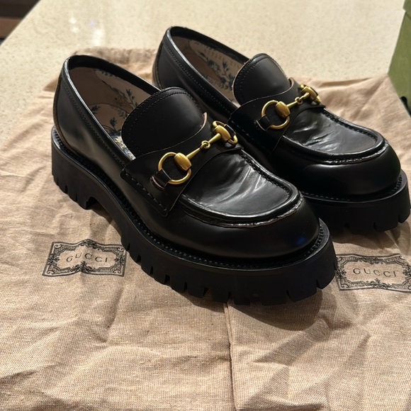 GUCCI Leather Lug Sole Horsebit Loafers Size 7.5 - Picture 2 of 10